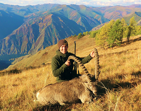 Trophy Altai Siberian Ibex Hunting in Russia
