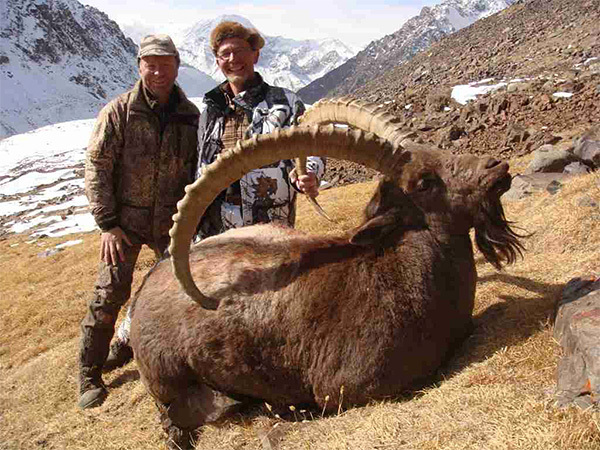 Trophy Tien Shan Ibex Hunting in Tajikistan and Kyrgyzstan