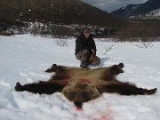 Western-Alaska-Interior-Grizzly-Bear-Hunt-Hide-2
